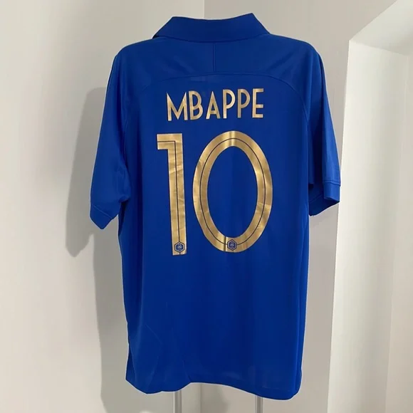 France Mbappe World Cup jersey - Picture 2 of 3